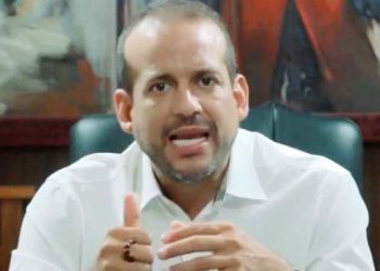 Tras citación, Camacho dice que ‘no lograrán amedrentarnos’ y el Gobierno le da garantías para llegar a La Paz