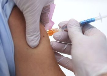 Perú prolonga emergencia sanitaria por tercera ola de pandemia