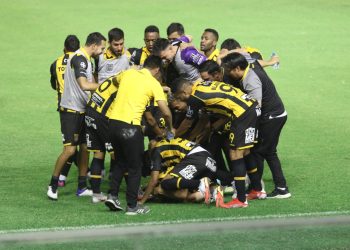 El Tigre gana con lo justo y se mantiene en pelea
