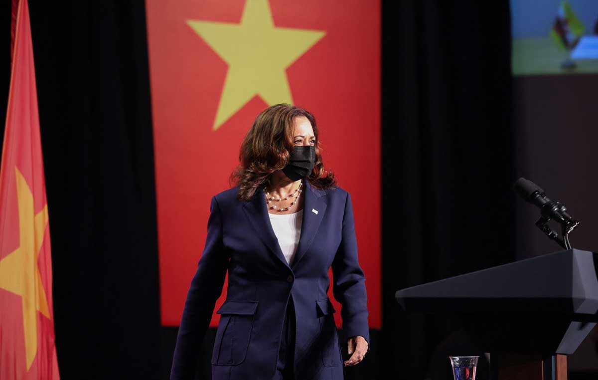 Kamala Harris quiere ‘aumentar la presión’ sobre Pekín en disputa marítima