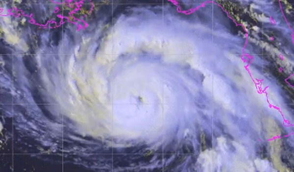 La Costa del Golfo de EEUU se prepara ante el extremadamente peligroso huracán Ida