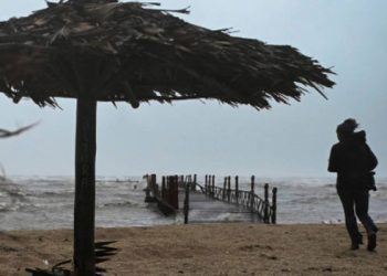 Evacuaciones y miedo en Luisiana cuando se aproxima huracán Ida de categoría 4