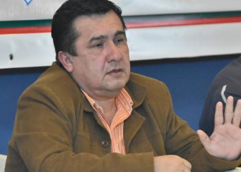 Blanco presenta un plan de trabajo con una exposición contradictoria