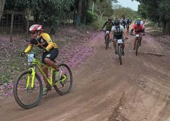 Zurita y Jerez son los más veloces del Desafío Dúo de MTB de ciclismo