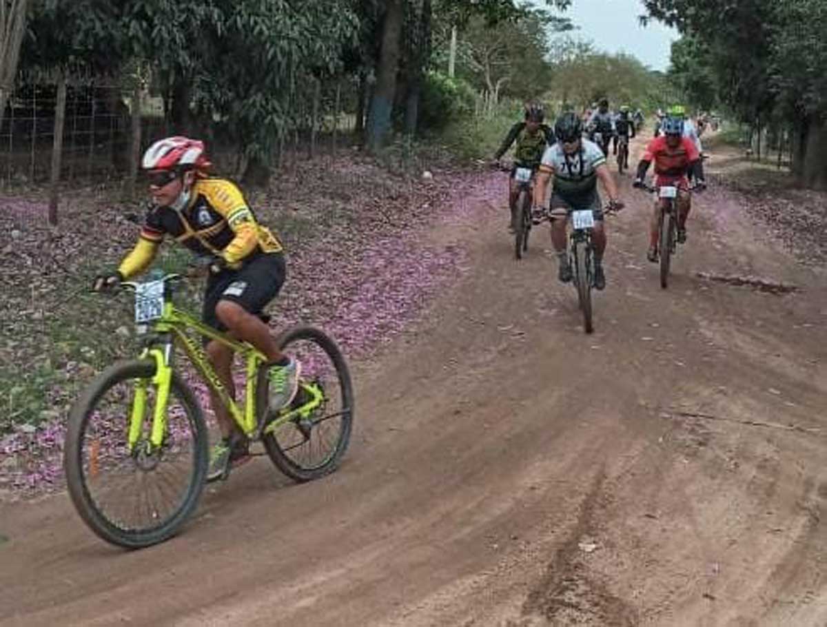 Zurita y Jerez son los más veloces del Desafío Dúo de MTB de ciclismo