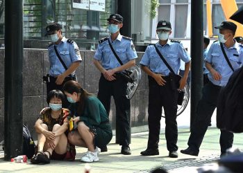 Se extienden en China las protestas contra gigante inmobiliario en problemas Evergrande