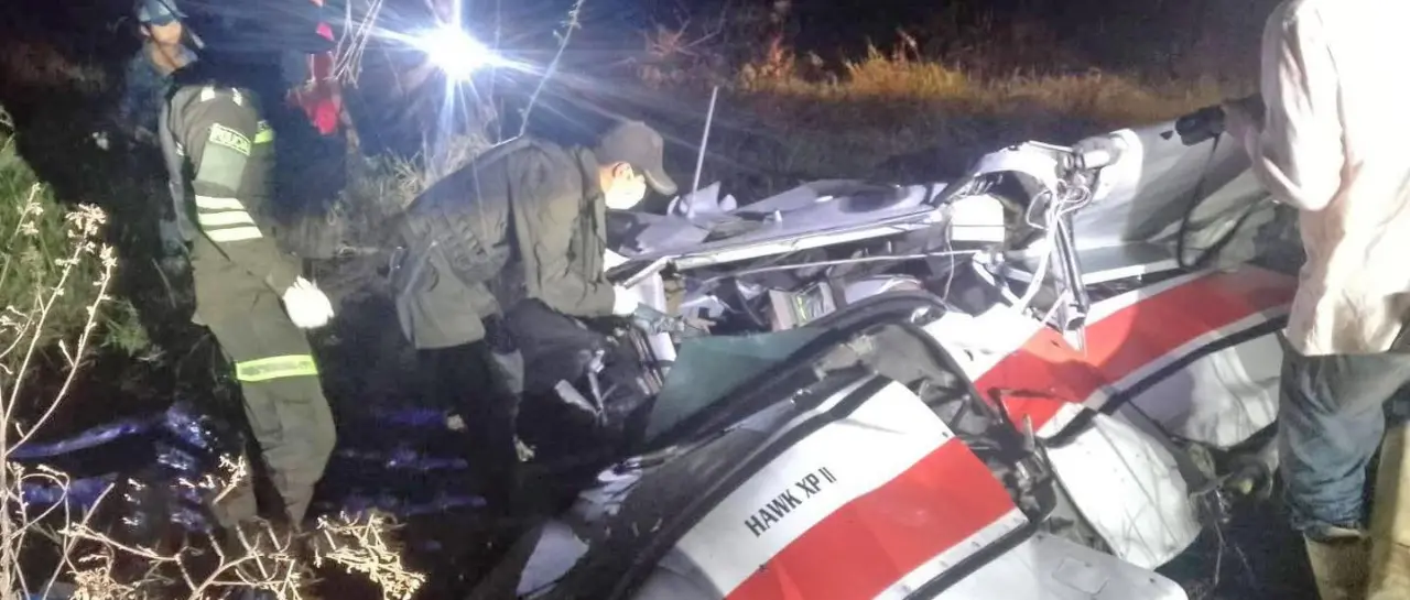 La avioneta quedó destruida/LVVSanta Ana