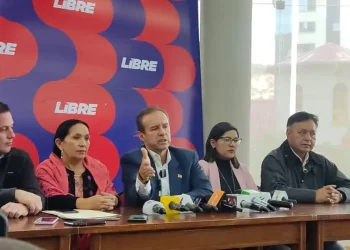 Tuto dice que los temas internos se resuelven dentro tras denuncia de ‘dedazo’