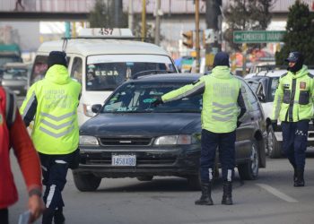 Este lunes comenzó el plan de ampliación de la restricción vehicular en El Alto.