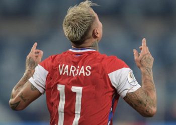 Chile dice presente en cuartos de final con un 1-1 ante un Uruguay voluntarioso