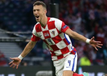 Croacia elimina a Escocia y pasa a octavos de final como segunda de grupo