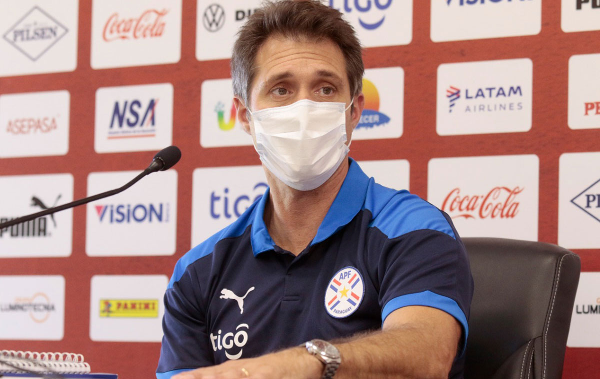 ‘Chile tiene nombres y un equipo muy bueno’, dice DT de Paraguay
