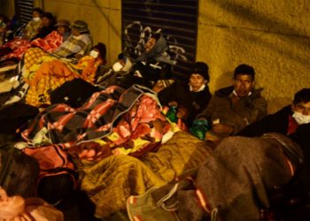 Permanece vigilia de víctimas y familiares de masacres 2019, hay acuerdo para dialogar