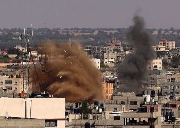 Israel responde con disparos de artillería al lanzamiento de cohetes desde Líbano