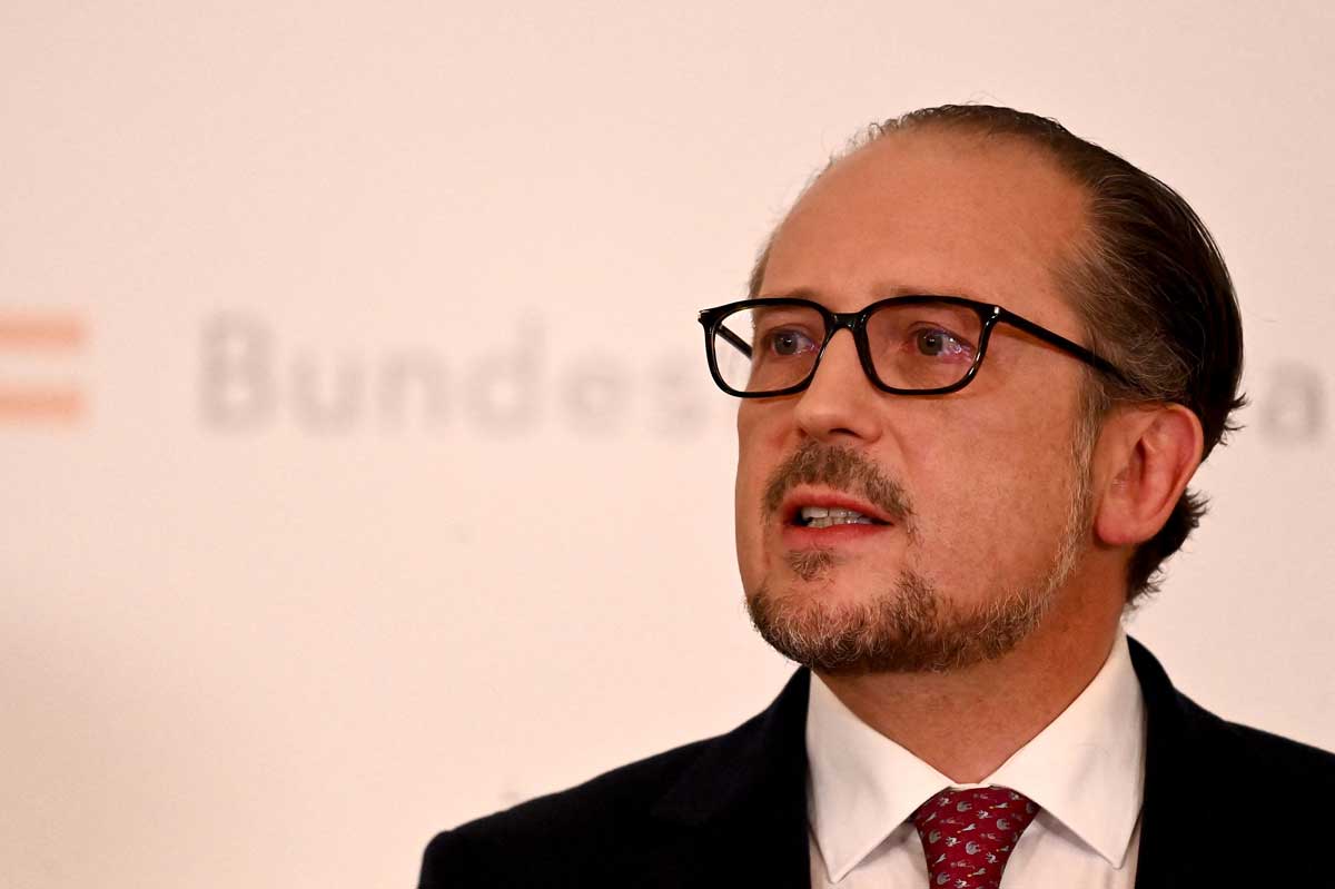 Austria nombra a un nuevo canciller e intenta zanjar la crisis de gobierno