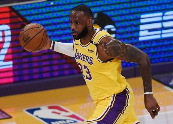 LeBron James se saltó protocolos contra el virus pero no será sancionado