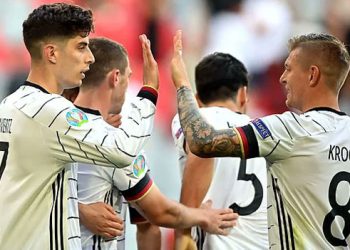 Alemania vence 4-2 a Portugal ayudada por dos tantos en contra