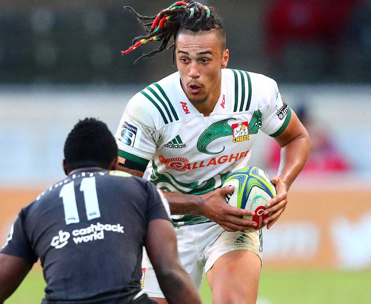 La estrella ascendente del rugby neozelandés Sean Wainui muere en un accidente de auto