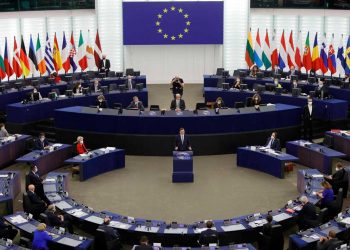 Unión Europea promete actuar contra Polonia, que denuncia un ‘chantaje’