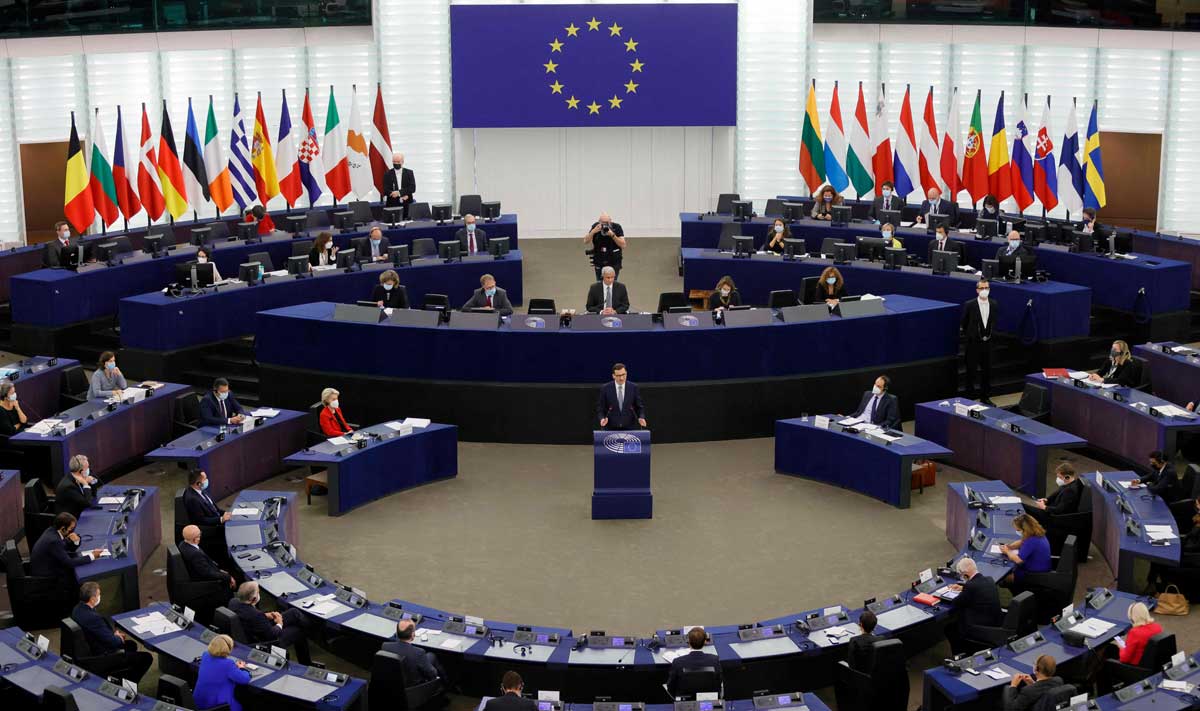 Unión Europea promete actuar contra Polonia, que denuncia un ‘chantaje’