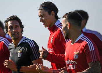 Darwin Núñez prueba su teoría de la evolución en el Benfica-Bayern