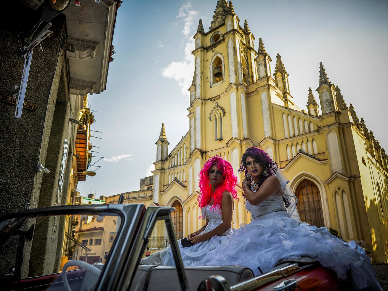 Miembros de la comunidad LGBT cubana quieren tener la boda de sus ‘sueños’