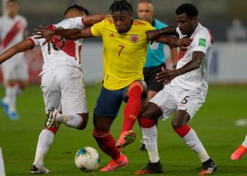 Colombia goleó 3-0 a Perú en Lima por la clasificatoria a Qatar-2022