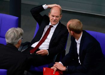 Primera sesión de nuevo parlamento alemán post-Merkel más joven y diverso