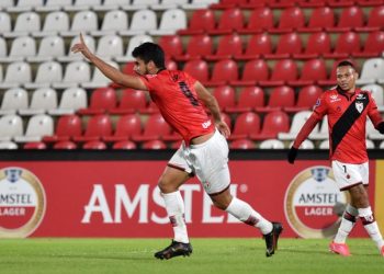 Con buen toque, Goianiense vence a Libertad y lidera el Grupo F de Sudamericana