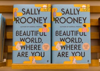 La editorial israelí de Sally Rooney se resiste a boicotear sus libros