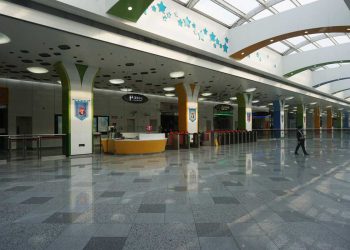 Shanghái Disneyland cierra tras detectar un caso de COVID-19