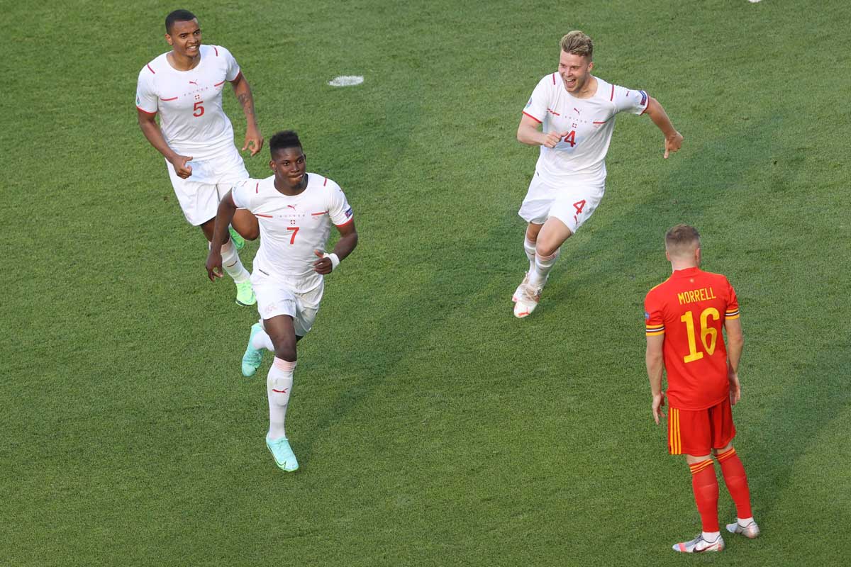 Suiza y Gales se reparten los puntos en su debut en Eurocopa