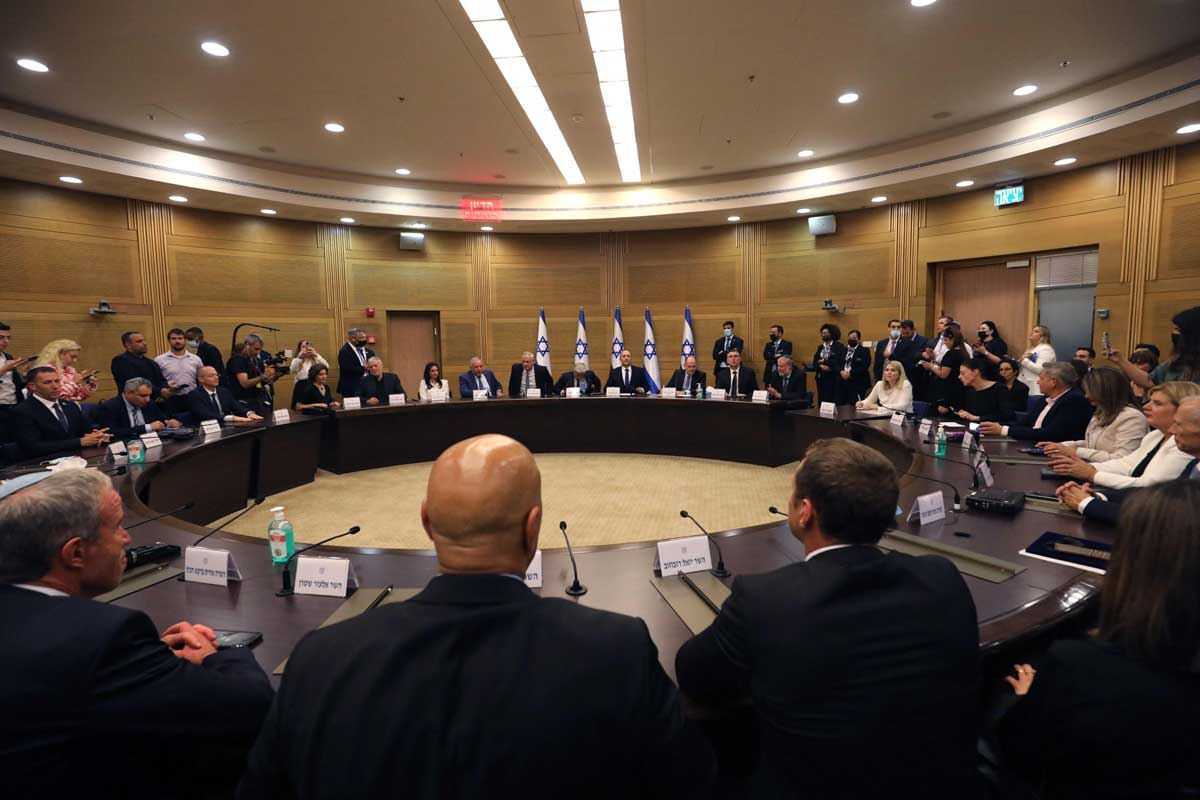 El conflicto con los palestinos, clave en la estabilidad de la nueva coalición en Israel