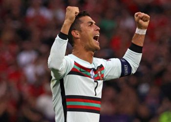 Portugal sobrevive a Hungría y Ronaldo agranda su leyenda en la Euro