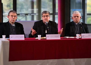 Obispos franceses venderán ‘bienes’ de la Iglesia para indemnizar a víctimas de abusos