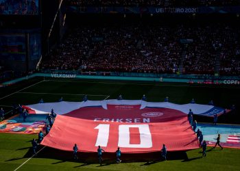 El danés Eriksen abandona el hospital tras una operación exitosa