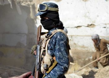 Los talibanes atacan la rama local del Estado Islámico en el sur de Afganistán