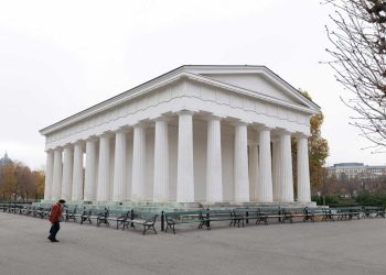 Austria confina a toda su población y tornará obligatoria la vacunación anti COVID-19