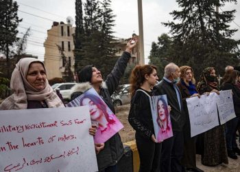 Familias kurdas protestan en Siria contra el enrolamiento forzado de sus hijos
