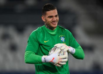 Escoger el arquero de Brasil, un ‘dolor de cabeza’ para Tite