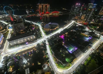 Fórmula 1 declara por primera vez «calor extremo» en el GP de Singapur