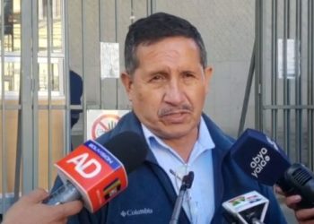 Alumnos antiguos del Juan XXIII piden que el Ejecutivo no forme parte de la Comisión de la Verdad