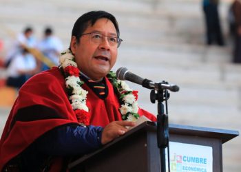 Arce anuncia obras e industrialización de productos agropecuarios de Chuquisaca