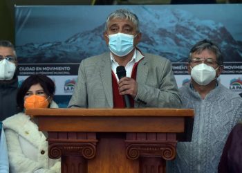 Arias protesta por arraigo y pago de una fianza de Bs 30.000, anuncia apelación