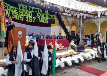 El histórico colegio Ayacucho celebra sus 197 años con promesas de refacciones