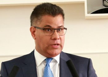 El Presidente de la COP26 llegará a Bolivia y se reunirá con Luis Arce
