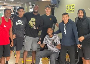 Always Ready separa a seis titulares del primer plantel