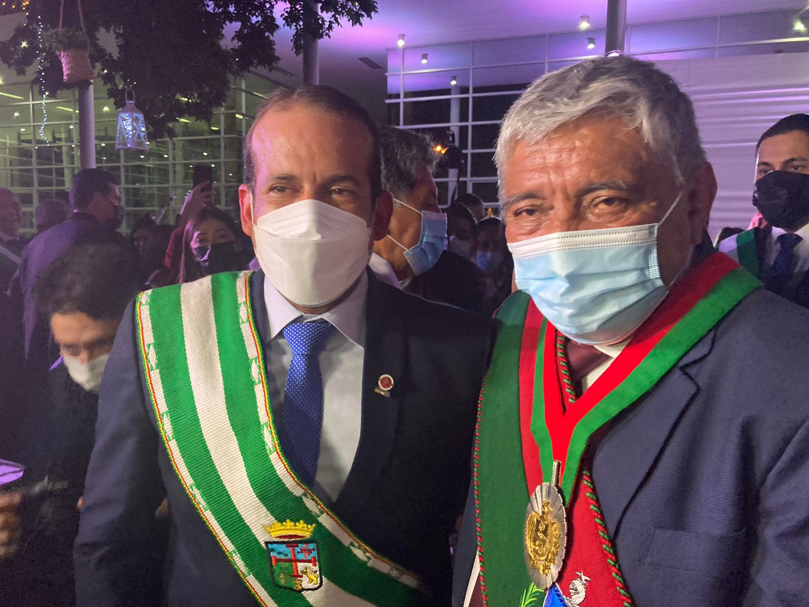 Camacho le dice al alcalde Arias que ‘no está solo’ y que el pueblo cruceño lo va a defender