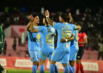 Bolívar golea 2-7 a Tomayapo, se da un festín y trepa en su grupo