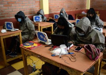 Educación anuncia clases en sábado y la clausura del año escolar será el 7 de diciembre